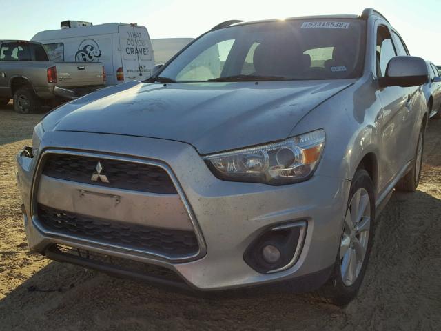 4A4AP4AU0EE022625 - 2014 MITSUBISHI OUTLANDER SILVER photo 2