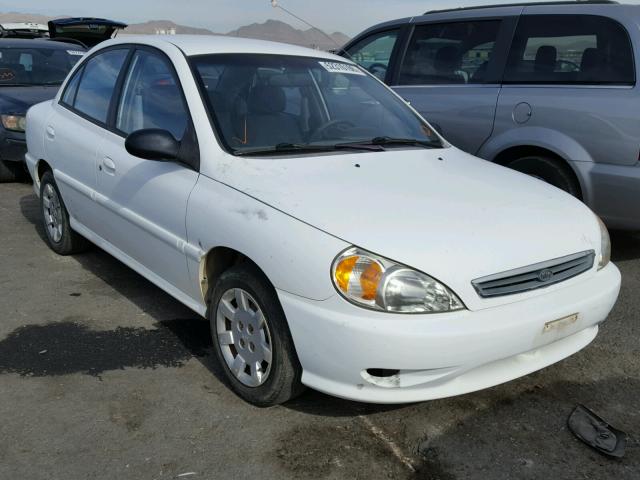 KNADC123326178939 - 2002 KIA RIO WHITE photo 1