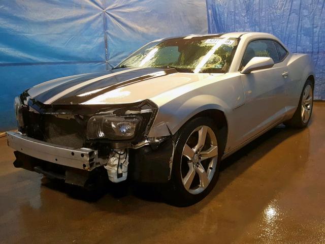 2G1FT1EW5A9105993 - 2010 CHEVROLET CAMARO SS SILVER photo 2