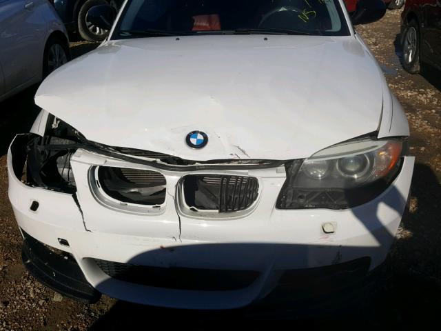 WBAUC9C59CVM12412 - 2012 BMW 135 I WHITE photo 9