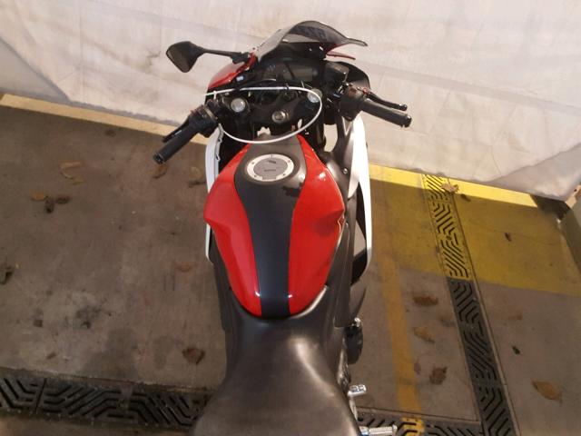 MH3RH06Y1FK004182 - 2015 YAMAHA YZFR3 TWO TONE photo 5