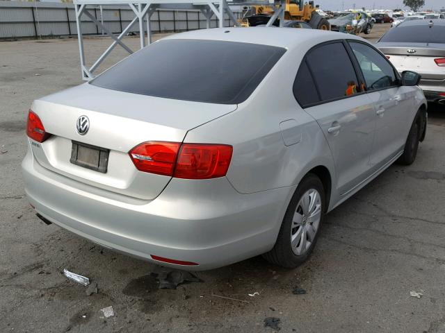 3VW2K7AJ2CM354345 - 2012 VOLKSWAGEN JETTA BASE SILVER photo 4