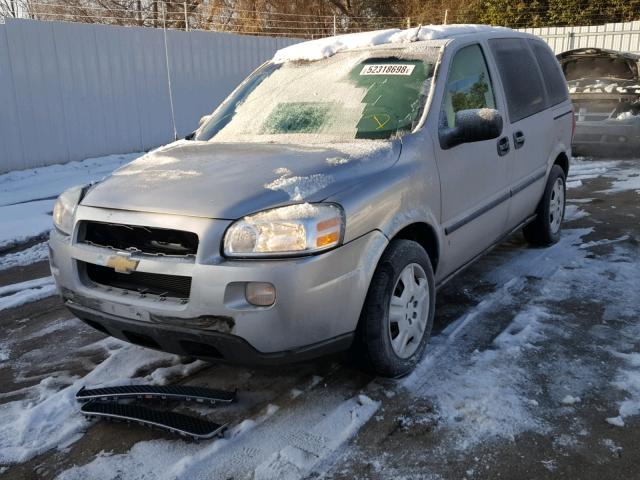 1GNDU23167D198258 - 2007 CHEVROLET UPLANDER L ვერცხლისფერი ფოტო 2