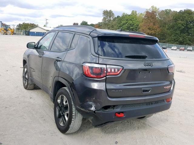 3C4NJDDB4JT441558 - 2018 JEEP COMPASS TR GRAY photo 3