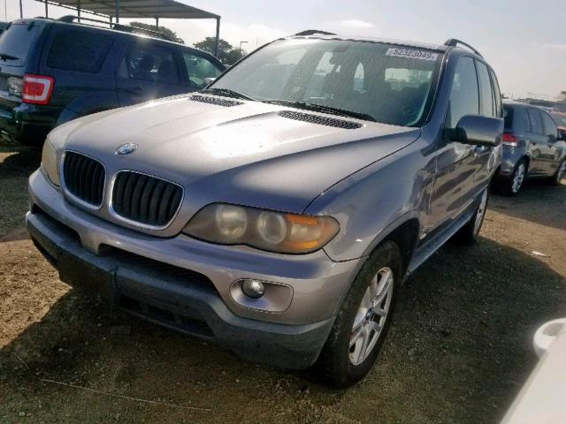 5UXFA135X5LY06100 - 2005 BMW X5 3.0I GRAY photo 2