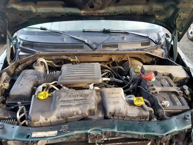 1B7HG48N12S659413 - 2002 DODGE DAKOTA QUA GREEN photo 7