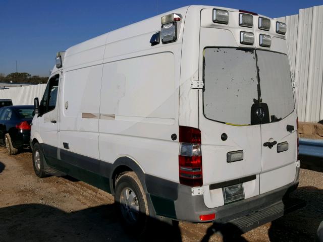 WD3PE7CC4C5664740 - 2012 MERCEDES-BENZ SPRINTER 2 WHITE photo 3