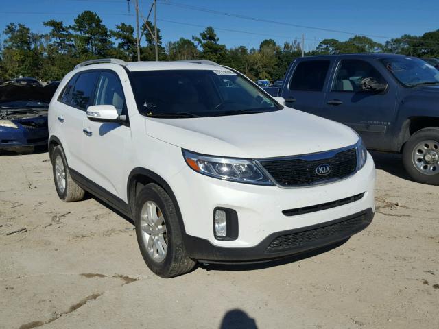 5XYKT3A61FG565509 - 2015 KIA SORENTO LX WHITE photo 1