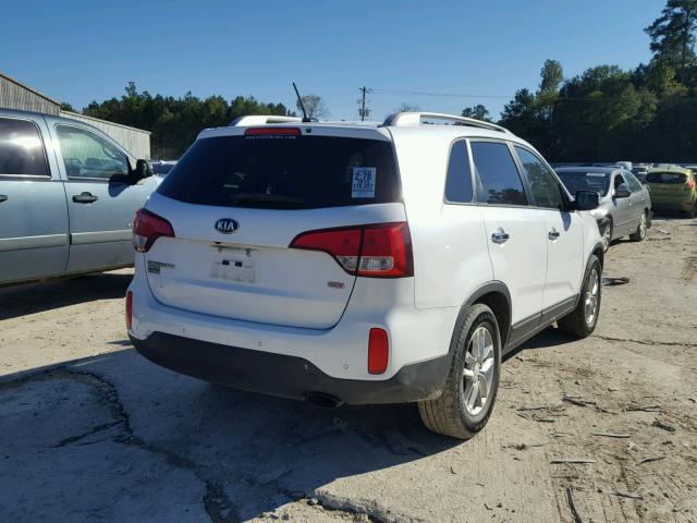 5XYKT3A61FG565509 - 2015 KIA SORENTO LX WHITE photo 4