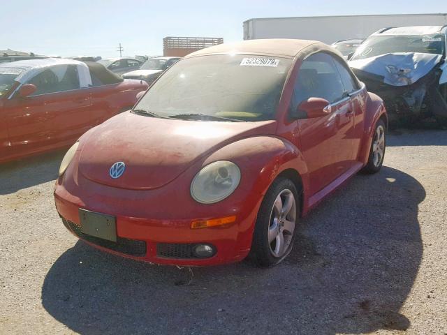 3VWSF31Y46M304853 - 2006 VOLKSWAGEN NEW BEETLE 红色 照片 2