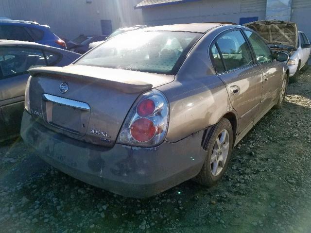 1N4BL11E35C123027 - 2005 NISSAN ALTIMA SE GREEN photo 4