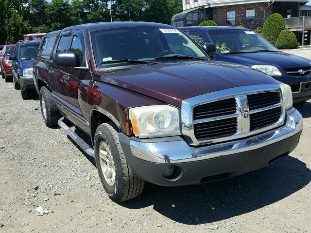 1D7HW48N15S201402 - 2005 DODGE DAKOTA QUA MAROON photo 1