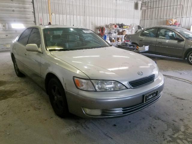 JT8BF28G6W5026665 - 1998 LEXUS ES 300 TAN photo 1