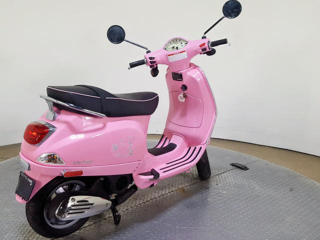 ZAPM448F2A5019559 - 2010 VESPA LX 150 PINK photo 8