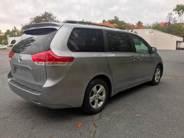 5TDKK3DC2BS067739 - 2011 TOYOTA SIENNA LE SILVER photo 4