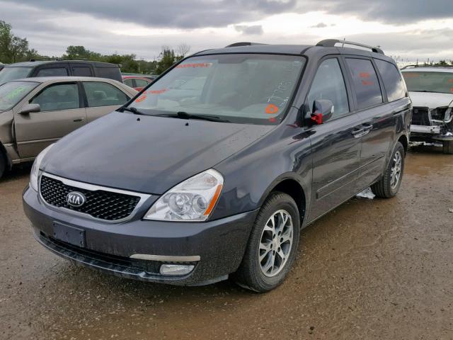 KNDMG4C75E6591007 - 2014 KIA SEDONA LX GRAY photo 2