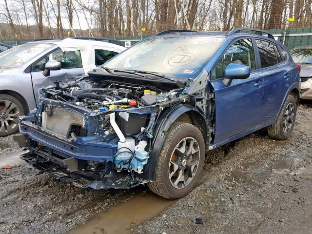 JF2GTABC2JH298851 - 2018 SUBARU CROSSTREK BLUE photo 2