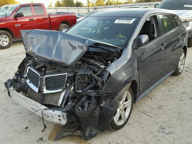 5Y2SP6E03AZ400244 - 2010 PONTIAC VIBE GRAY photo 2