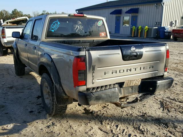 1N6ED27T72C386047 - 2002 NISSAN FRONTIER C SILVER photo 3