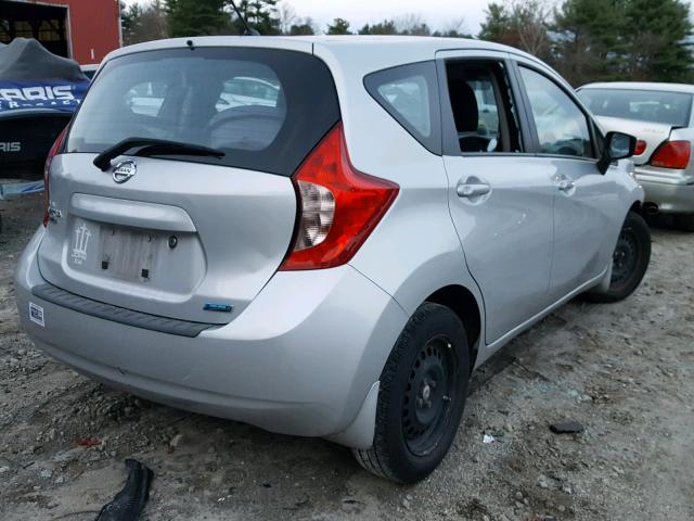 3N1CE2CP3FL423592 - 2015 NISSAN VERSA NOTE SILVER photo 4