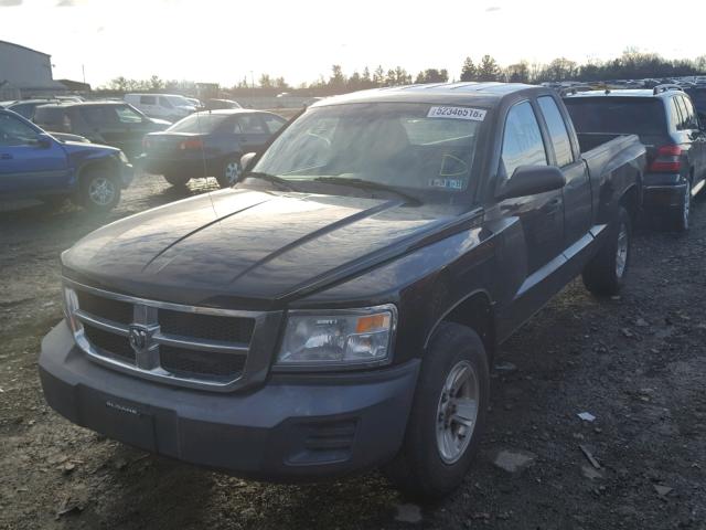 1D7HW32K18S522465 - 2008 DODGE DAKOTA SXT BLACK photo 2