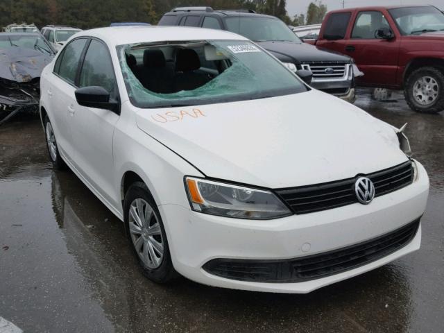 3VW2K7AJ4BM398233 - 2011 VOLKSWAGEN JETTA BASE WHITE photo 1