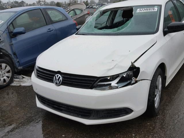 3VW2K7AJ4BM398233 - 2011 VOLKSWAGEN JETTA BASE WHITE photo 9