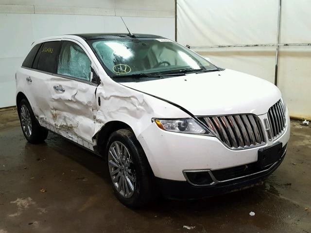 2LMDJ8JK8DBL15386 - 2013 LINCOLN MKX WHITE photo 1