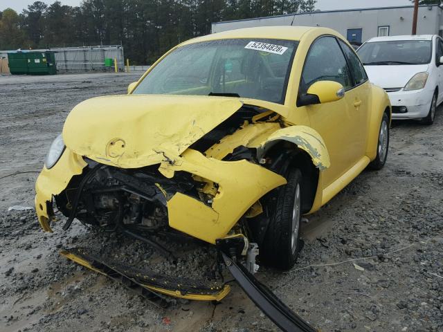 3VWBK31C94M410471 - 2004 VOLKSWAGEN NEW BEETLE YELLOW photo 2