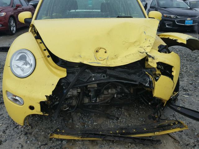 3VWBK31C94M410471 - 2004 VOLKSWAGEN NEW BEETLE YELLOW photo 9