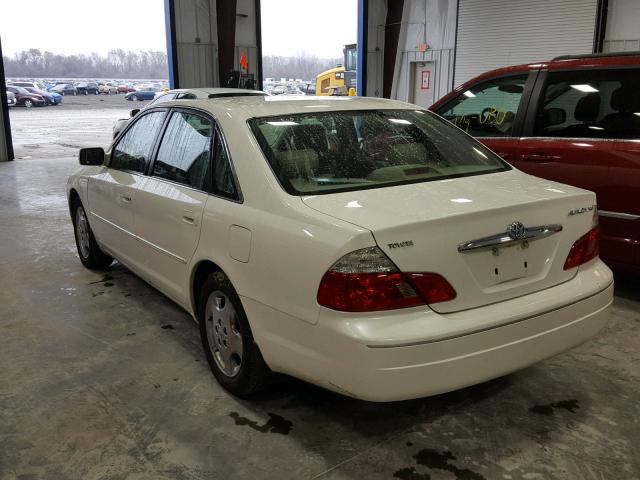 4T1BF28BX3U323747 - 2003 TOYOTA AVALON XL WHITE photo 3