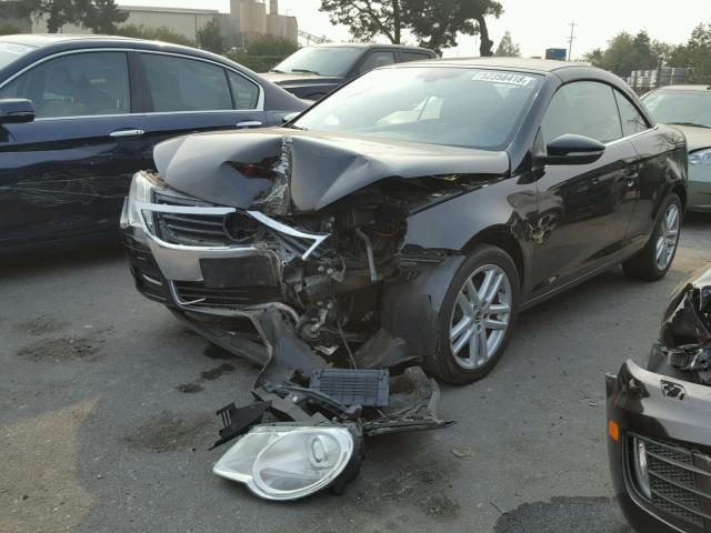 WVWFA71F09V016122 - 2009 VOLKSWAGEN EOS LUX 黑色 照片 2