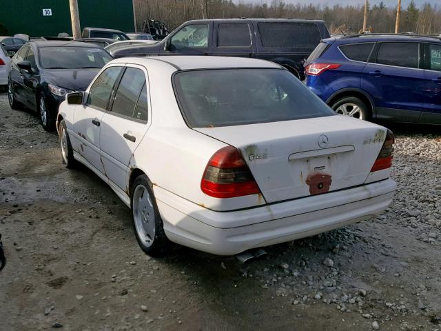 WDBHA33G9WF731623 - 1998 MERCEDES-BENZ C 43 WHITE photo 3