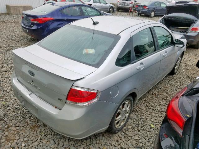 1FAHP36N79W188860 - 2009 FORD FOCUS SES SILVER photo 4