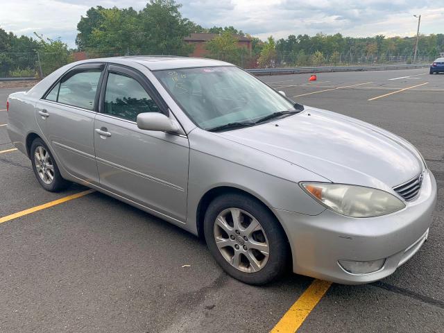 4T1BF30K25U098051 - 2005 TOYOTA CAMRY LE SILVER photo 1