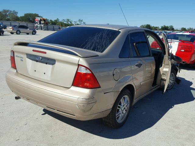 1FAFP34N77W190535 - 2007 FORD FOCUS ZX4 BEIGE photo 4