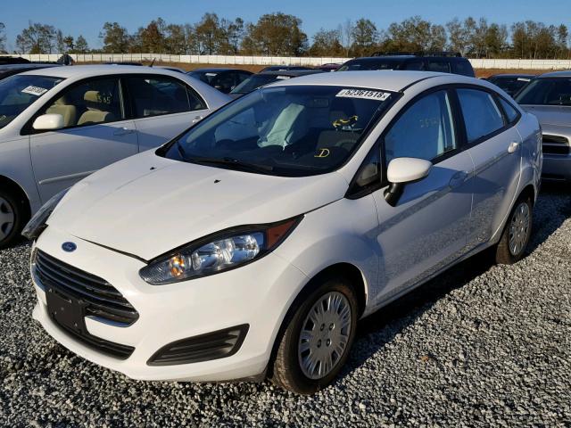 3FADP4AJ2GM118642 - 2016 FORD FIESTA S WHITE photo 2