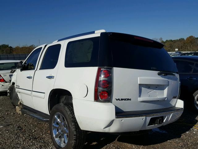 1GKFK63807J141751 - 2007 GMC YUKON DENA WHITE photo 3