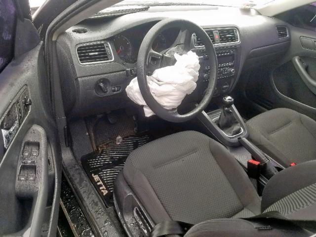 3VW1K7AJ9CM323038 - 2012 VOLKSWAGEN JETTA BASE BLACK photo 9