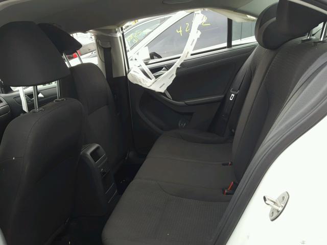 3VW2K7AJ0FM330775 - 2015 VOLKSWAGEN JETTA BASE WHITE photo 6