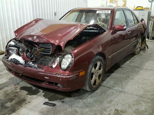 WDBJF65JX1B194306 - 2001 MERCEDES-BENZ E 320 MAROON photo 2