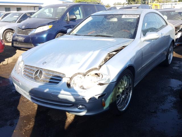 WDBTJ65J35F166014 - 2005 MERCEDES-BENZ CLK 320C BLUE photo 2