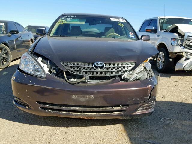 4T1BE32K42U592570 - 2002 TOYOTA CAMRY LE BROWN photo 9