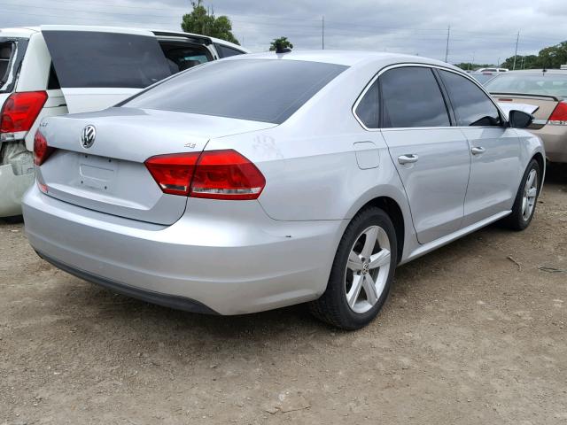 1VWBH7A32DC015071 - 2013 VOLKSWAGEN PASSAT SE SILVER photo 4