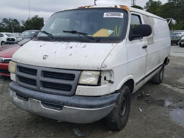 2D7JB21Y53K501151 - 2003 DODGE RAM VAN B2 WHITE photo 2