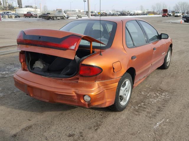 3G2JB52FX5S219372 - 2005 PONTIAC SUNFIRE SL ORANGE photo 4