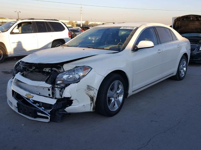 1G1ZC5E14BF224412 - 2011 CHEVROLET MALIBU 1LT WHITE photo 2