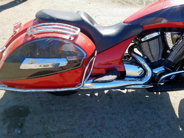 5VPTW36N3F3039349 - 2015 VICTORY MOTORCYCLES CROSS COUN RED photo 5