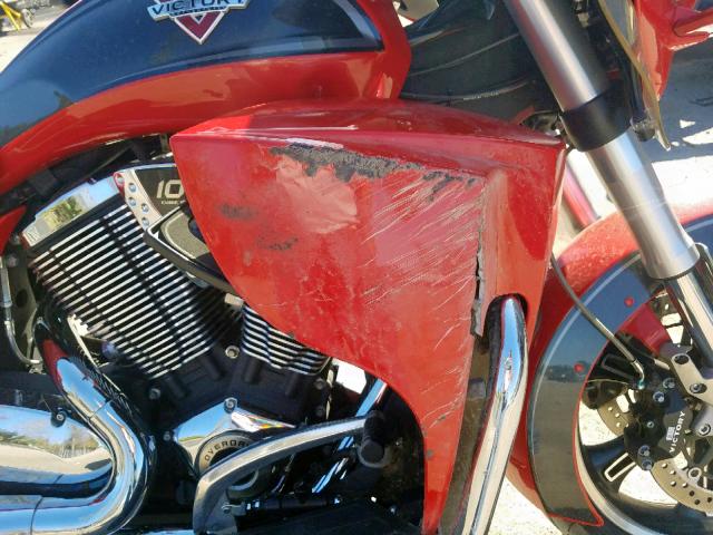 5VPTW36N3F3039349 - 2015 VICTORY MOTORCYCLES CROSS COUN RED photo 9