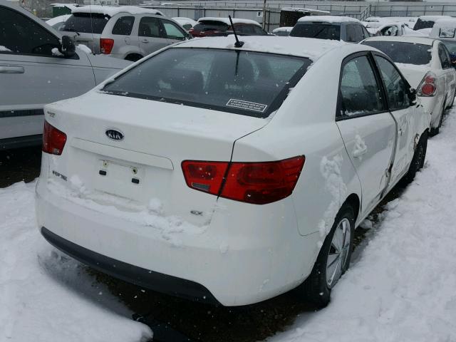 KNAFU4A29A5159106 - 2010 KIA FORTE EX WHITE photo 4